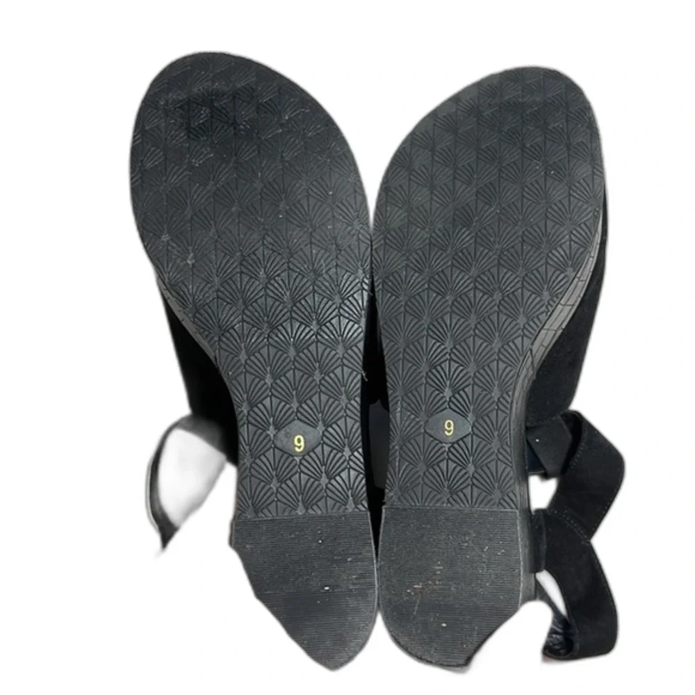 BC Footwear Here We Go Black Wedge Sandals Size 9